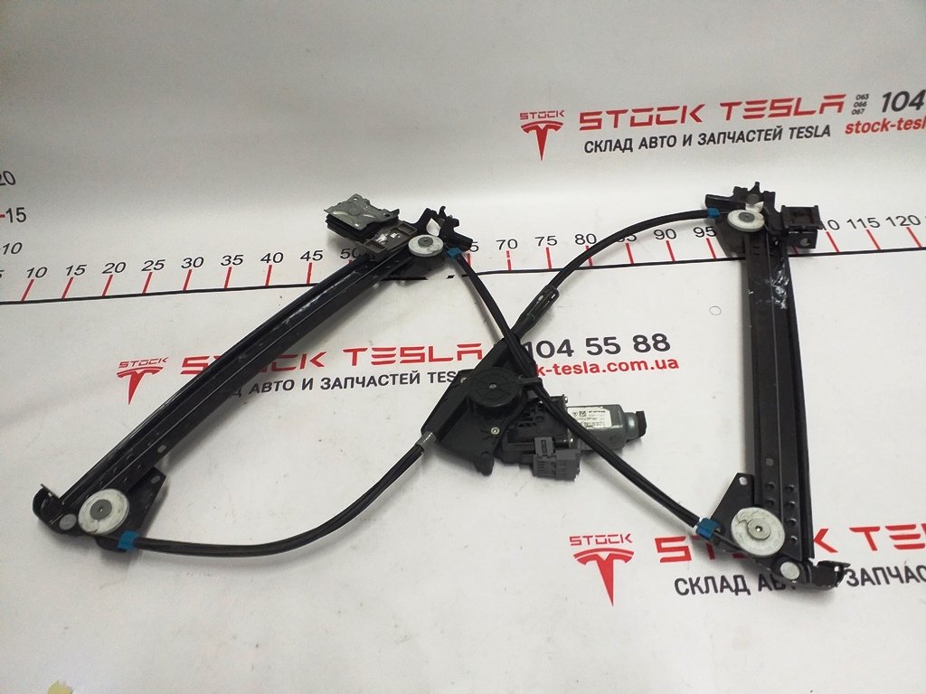 1 Стеклоподъемник передний левый Tesla model S, model S REST 6006551-00-L